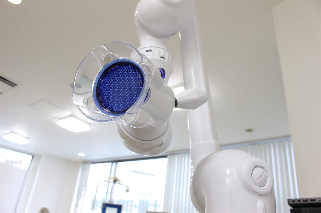 医療器具の滅菌はもちろん空気中の削りかすにも配慮して衛生管理